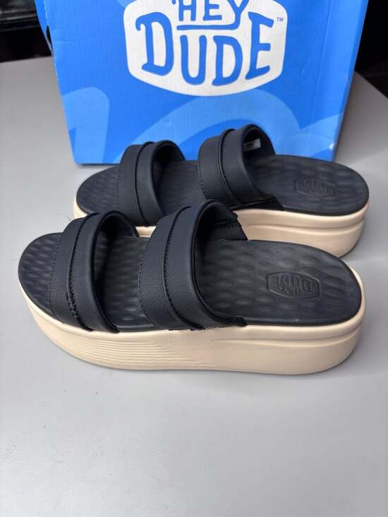 Hey Dude Shoes - HEYDUDE Austin Slide Classic Wedge Sandal size9